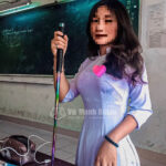 Hot girl Mei Nei (Hai Chau, Da Nang) mua baton ASP 7 mau Gradient